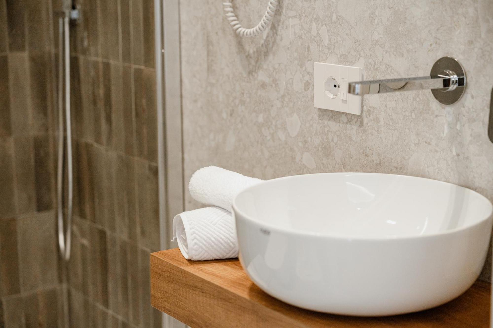 Be Your Home - Riviera Suites Civitavecchia Exterior foto