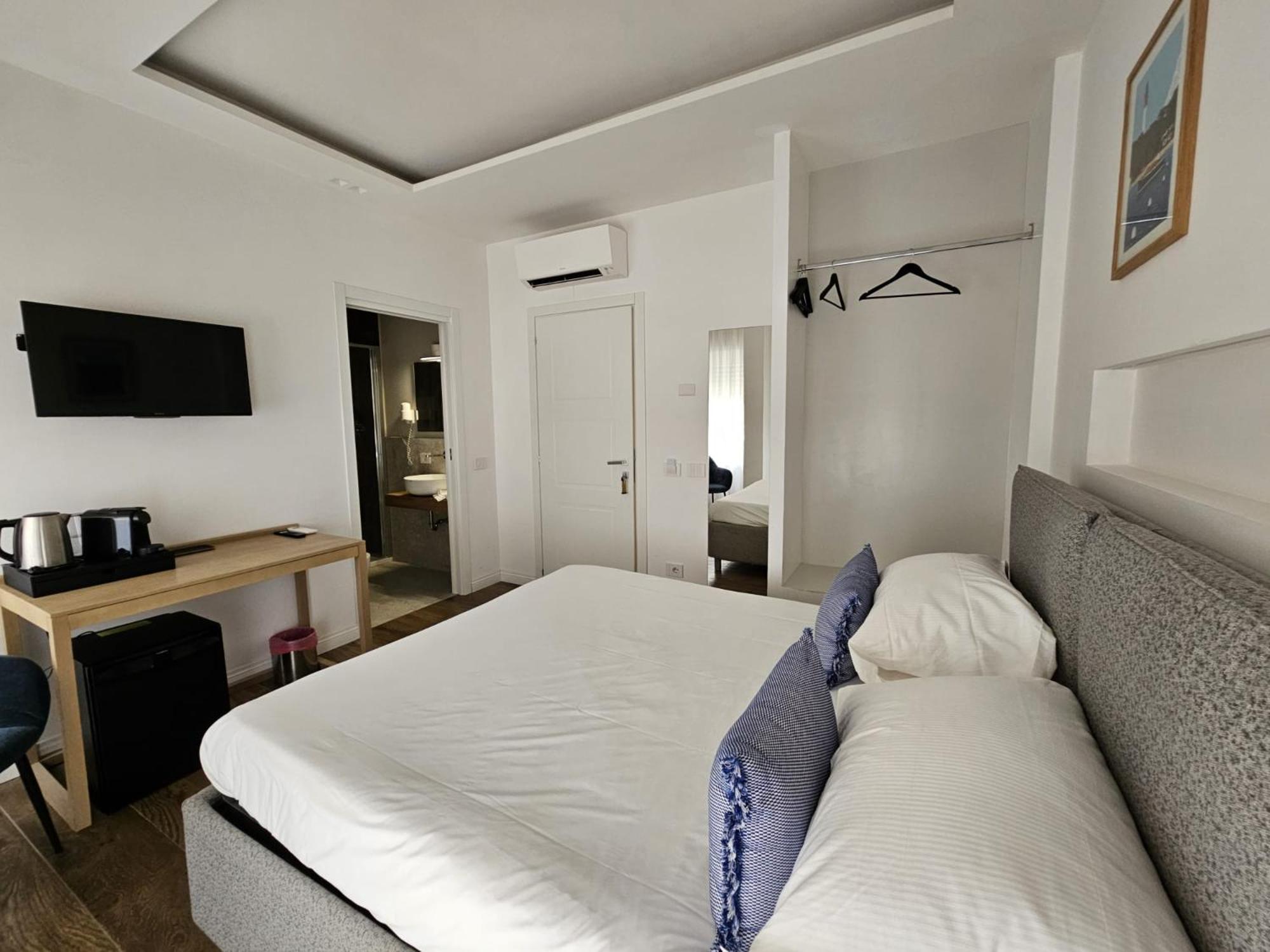 Be Your Home - Riviera Suites Civitavecchia Exterior foto